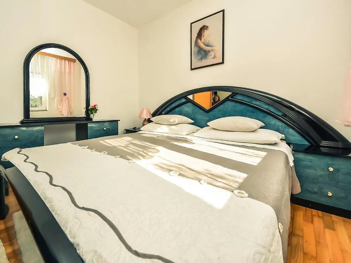 Holiday Home Franka By Interhome Kraj